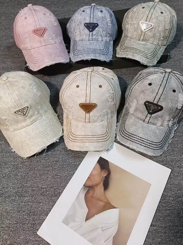 Prada cap hm05